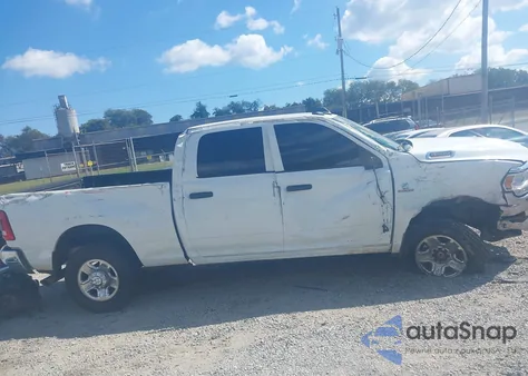 2024 Ram 2500 Tradesman 4X4 6'4 Box z USA, uszkodzony, nr VIN 3C6UR5CL3RG270432